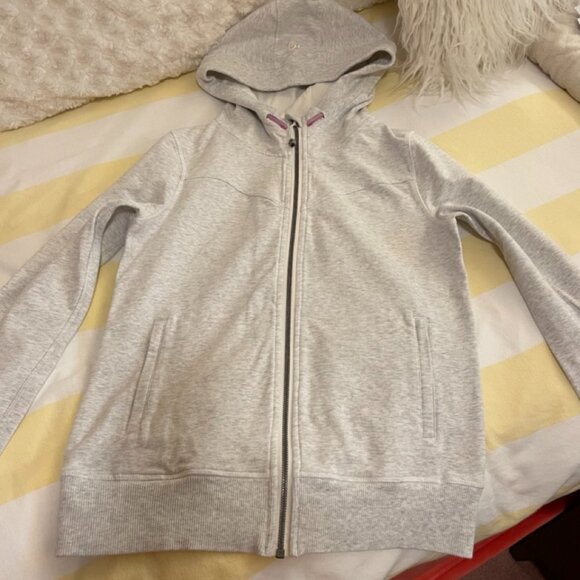 Lululemon Bliss Break Hoodie in Heathered Gray - Picture 7 of 16